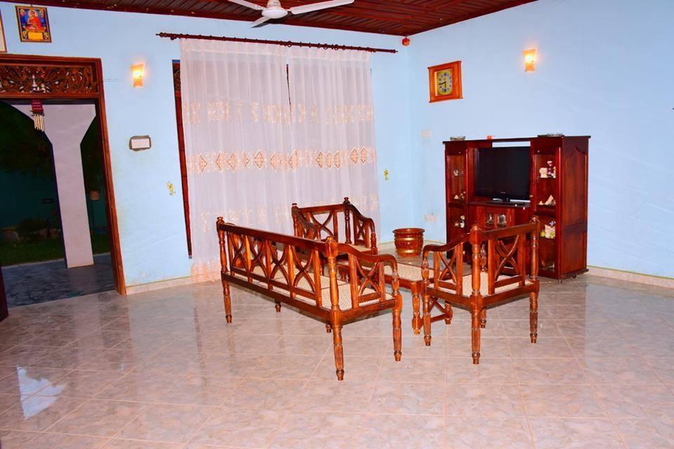 Gold Coast Resort Велігама Екстер'єр фото